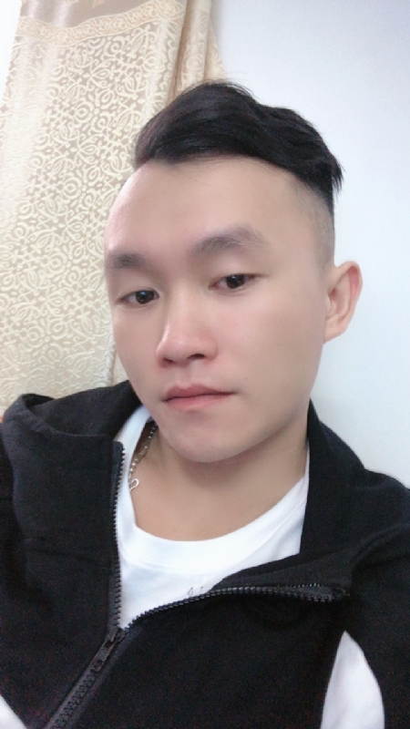 士多啤梨的第一张照片--佛山王婆说媒
